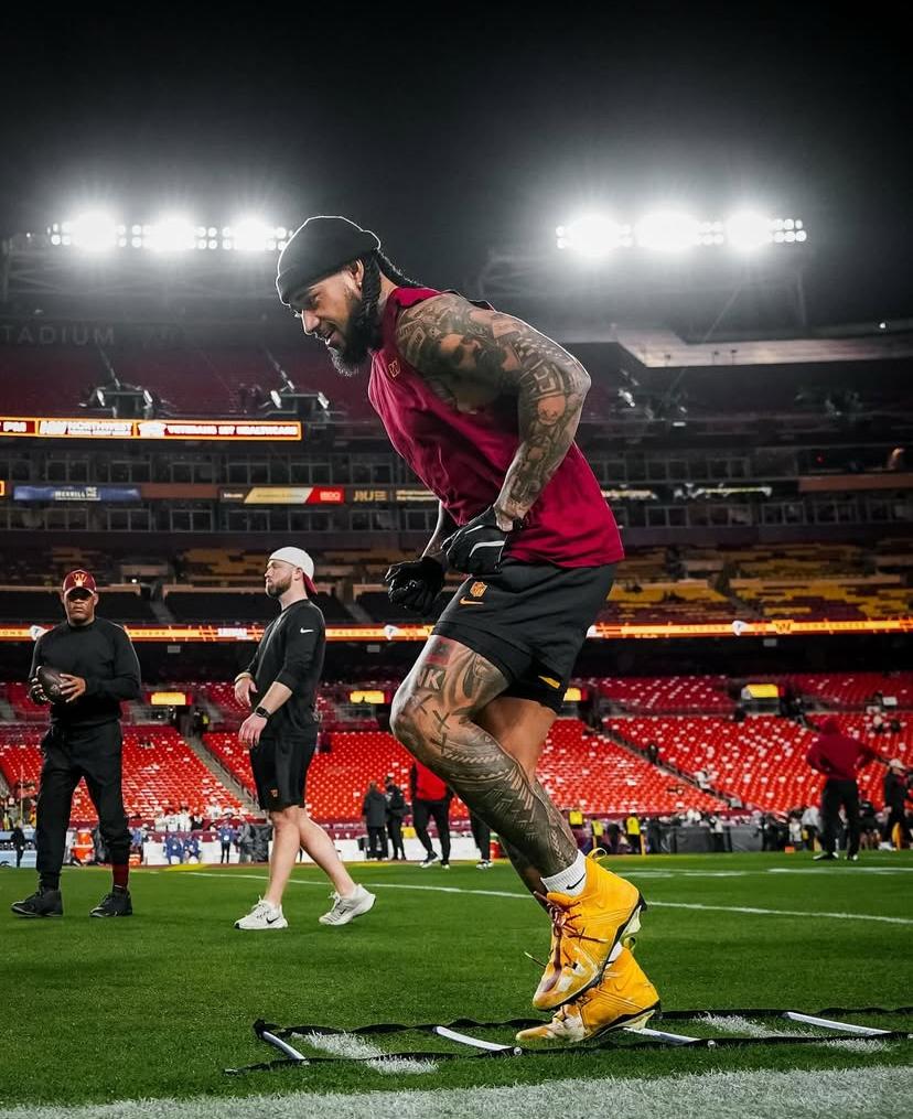 Frankie Luvu training